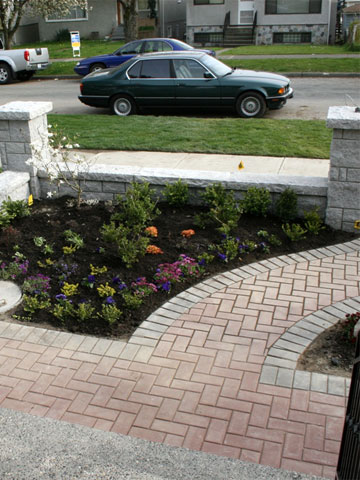 Flagstone and Interlock Stonework Patios and Walkways