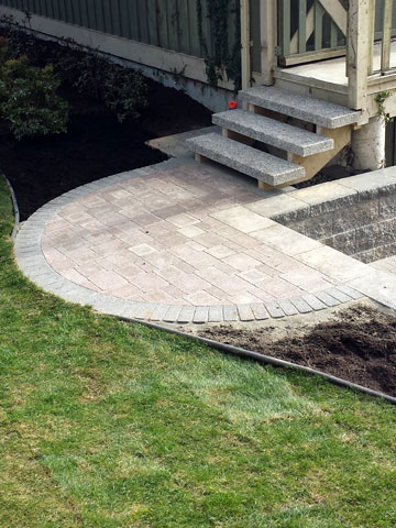 Flagstone and Interlock Stonework Patios and Walkways