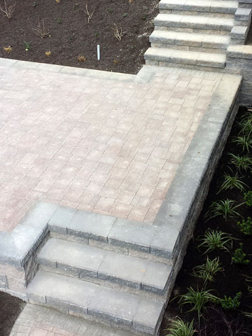 Flagstone and Interlock Stonework Patios and Walkways