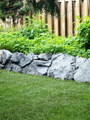 Natural Stone Retaining Walls